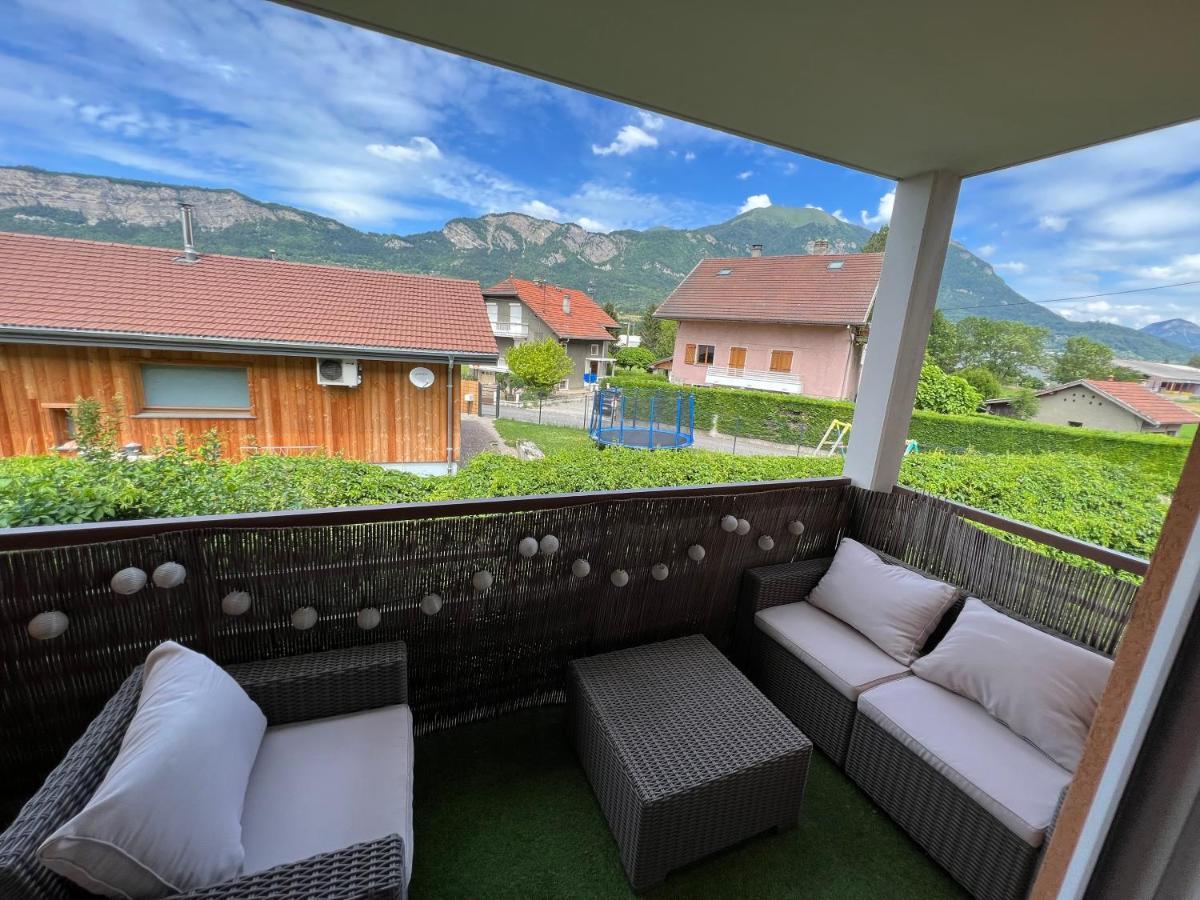 Appartement Entre Lacs, Montagnes Et Stations De Ski Bonneville Bagian luar foto